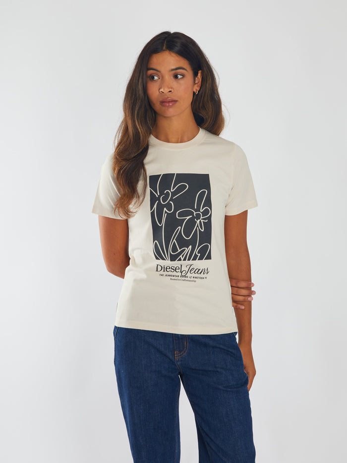 Mila Tee Stone White