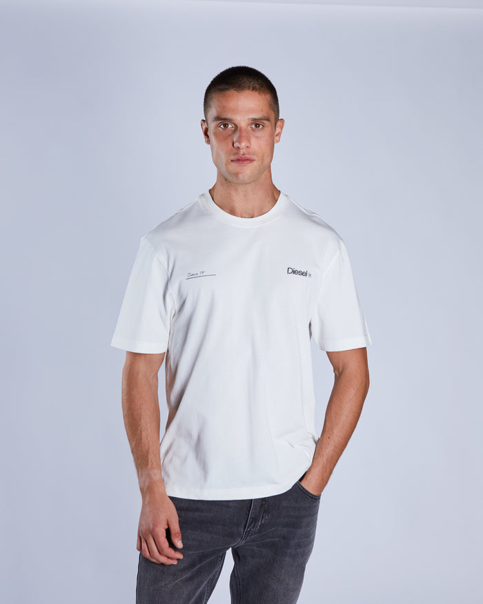 Navid Tee White Rock
