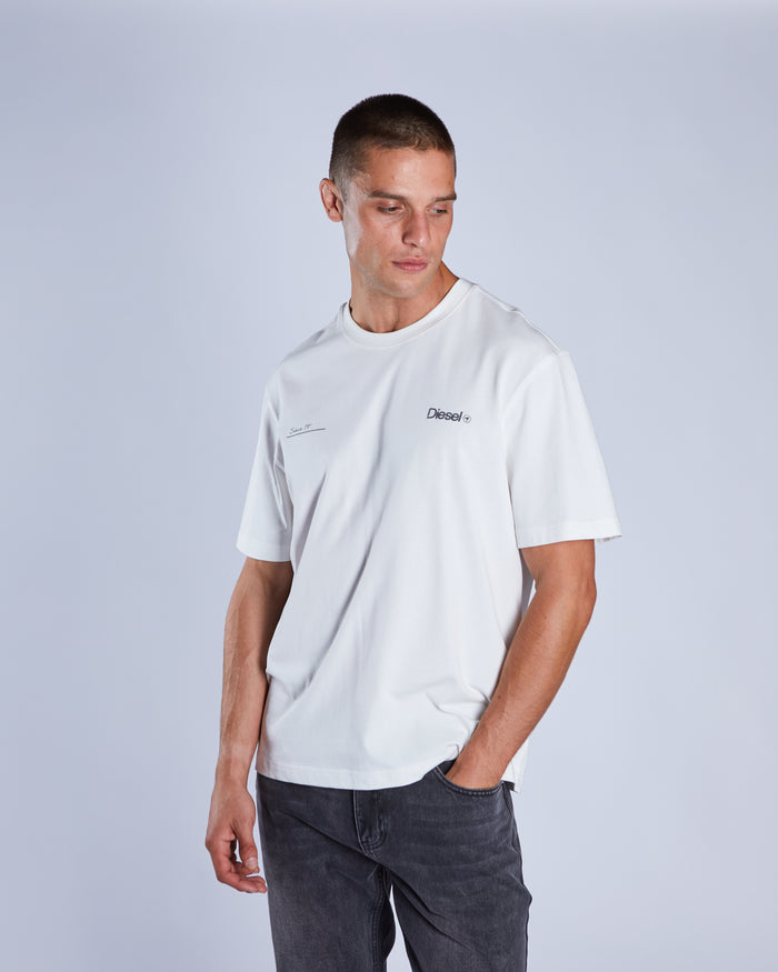 Navid Tee White Rock