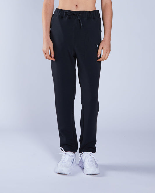 Neom Jogger Beetle Black