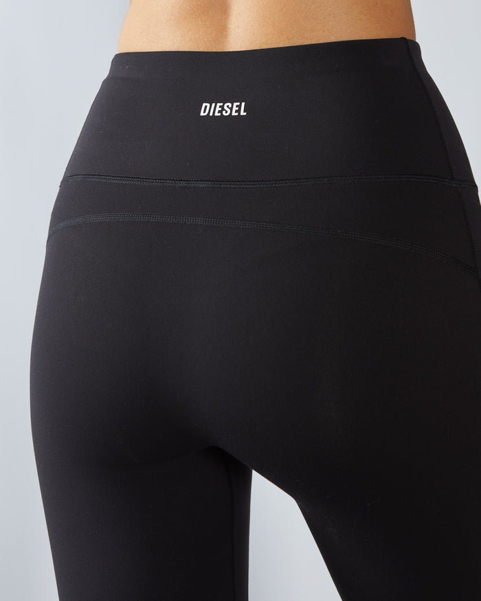 Nika UHR Glow Pant Beetle Black