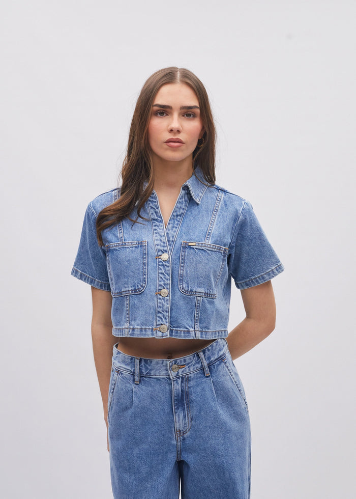 Nina Shirt Light Blue