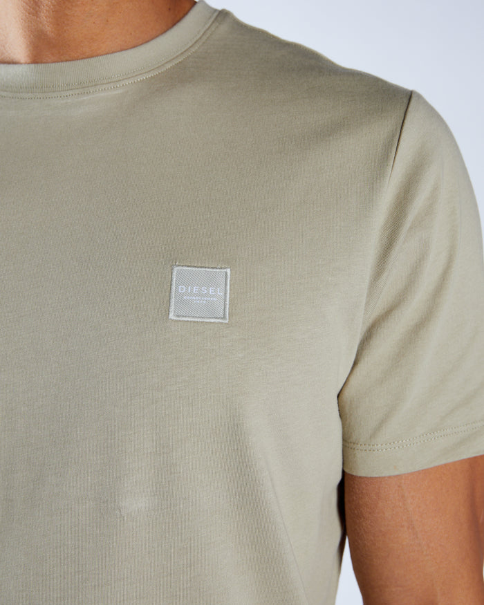 Reed Tee Abbey Stone