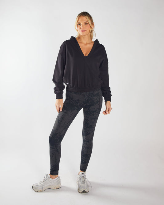 Sasha Crossover Hood Black