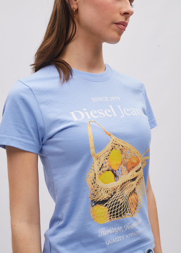 Solange Tee Blue Daisy