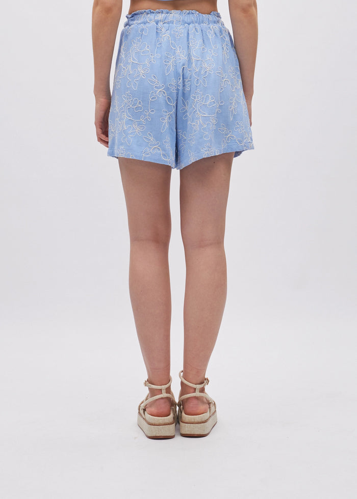 Stephanie Short Blue Daisy