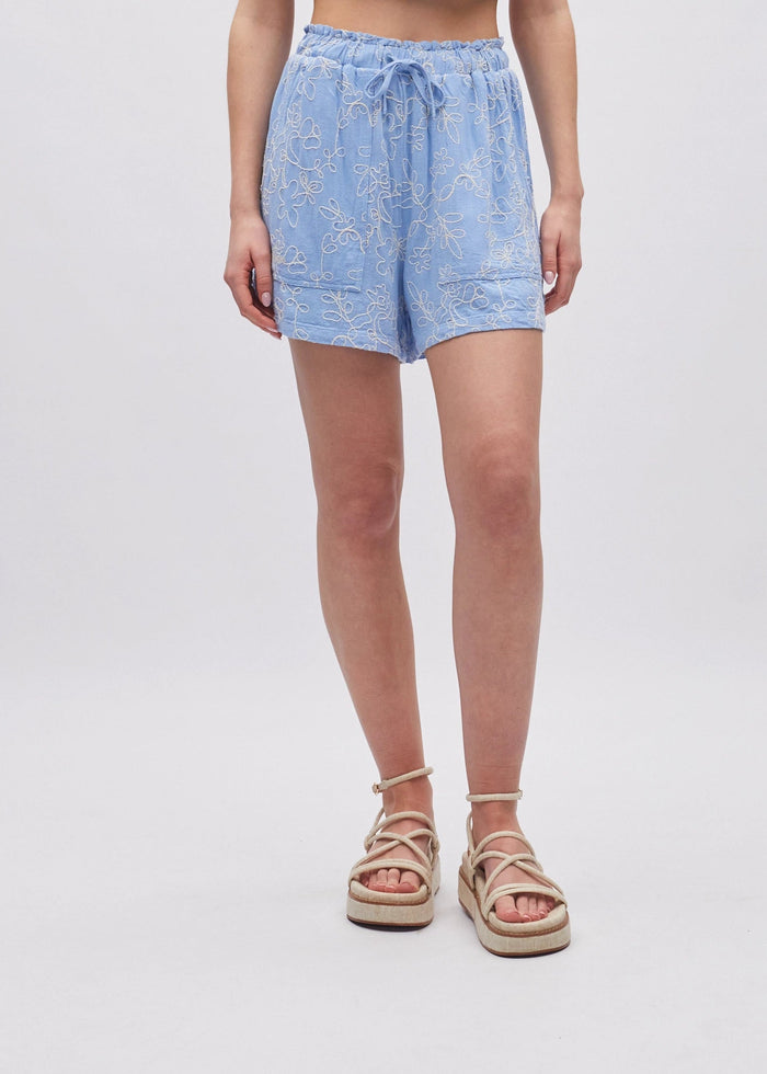 Stephanie Short Blue Daisy