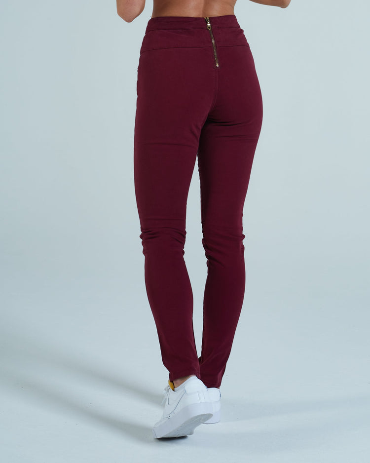 Evita Skinny Fit Zinfandel