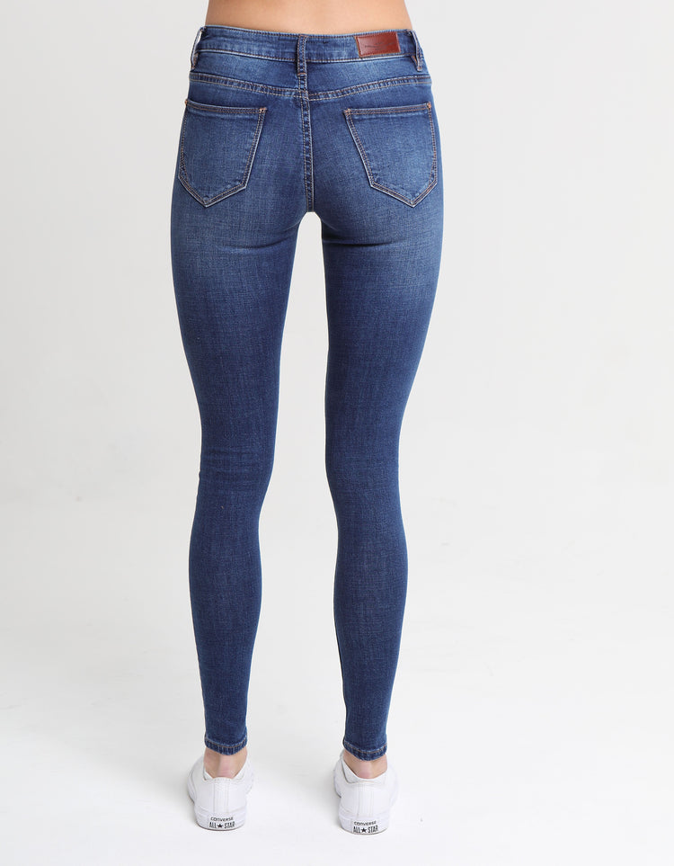 Carla Skinny Medium Blue