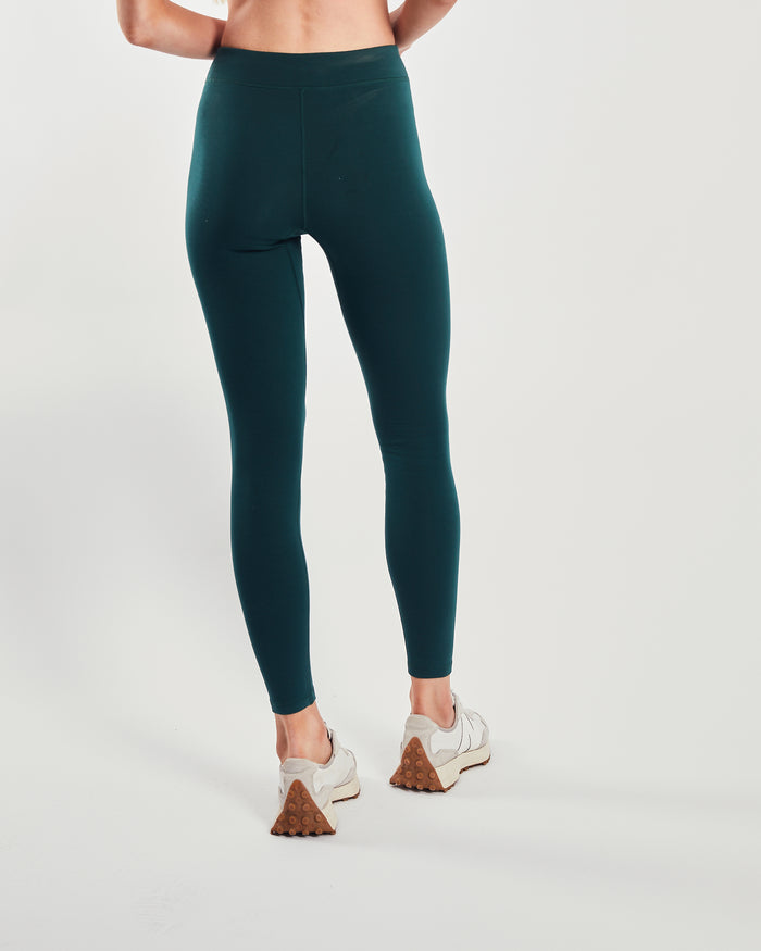 Aurelia Pant Ponderosa Pine