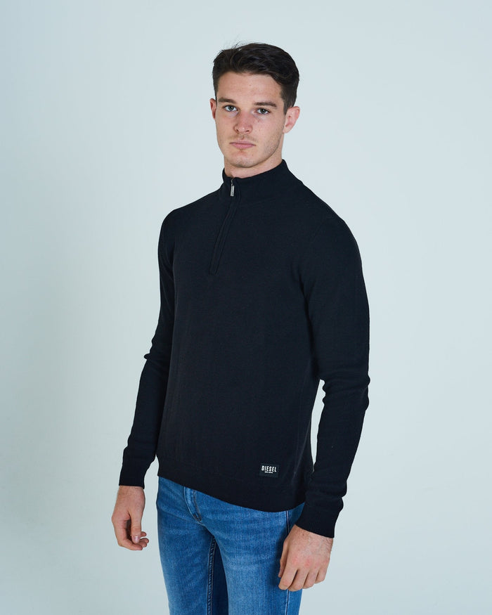Andrei 1/2 Zip Black