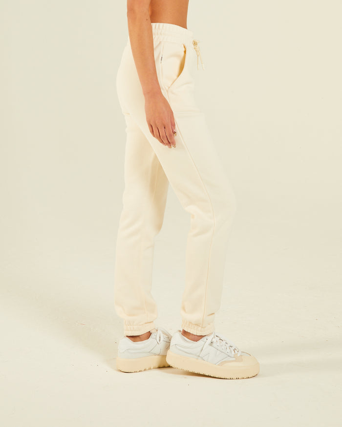 Legacy Jogger Off White