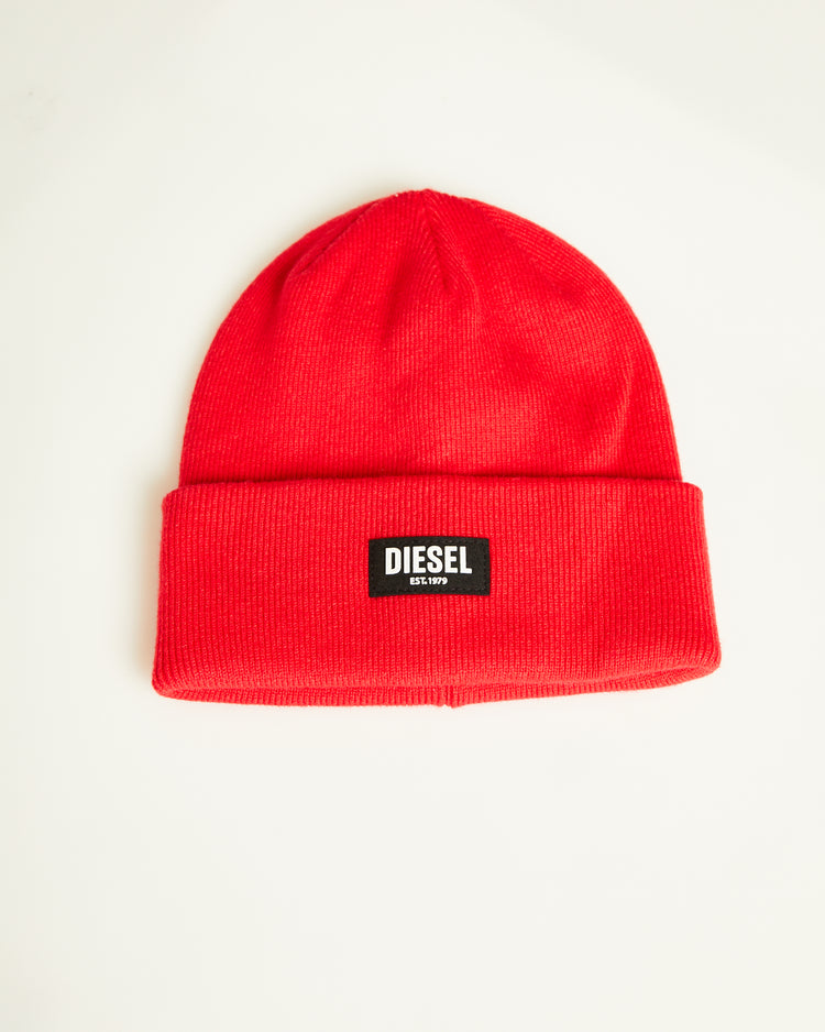 Cami Hat Tango Red